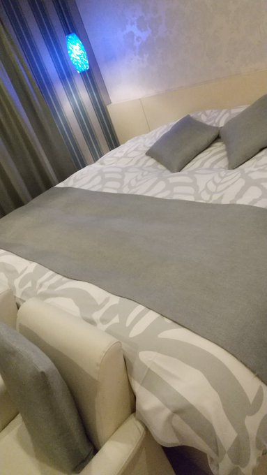 ホテルナウ https://t.co/WbXUBX9JId<a href="/tag/%E5%A5%B3%E8%A3%85"class="tags"><span>#女装</span></a>