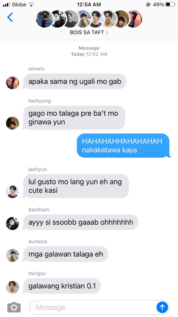 mygtatts's tweet photo. — unang tingin a filo #jikookau 

where natapon ni gabriel ang iced coffee sa damit ni adonni and voilà, chaos happened. https://t.co/rK4iuG25tP