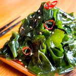 料理の付け合わせとしても凄く良さそう!「わかめ」を使った簡単お手軽レシピ!
