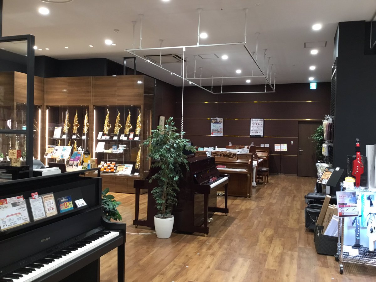 【速報‼︎】
#島村楽器 沖縄ライカム店は本日から土日祝日の営業再開します！ご報告が遅くなり申し訳ないのですが、ぜひRTで情報拡散のご協力お願いします🙇
尚、当面の間は時短での営業となります。(10:00〜20:00)
#拡散希望RT協力お願い致します