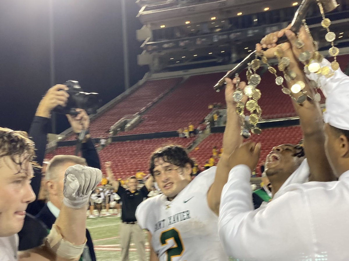 StXTigersFB's tweet image. THE shillelagh is coming home to Poplar Level!!!
#WeAreStX
