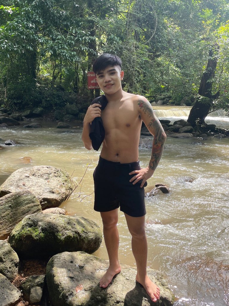 37oQi's tweet photo. ฟิวout door 💦💦💦💦💦💦 https://t.co/pUJXXttMr2