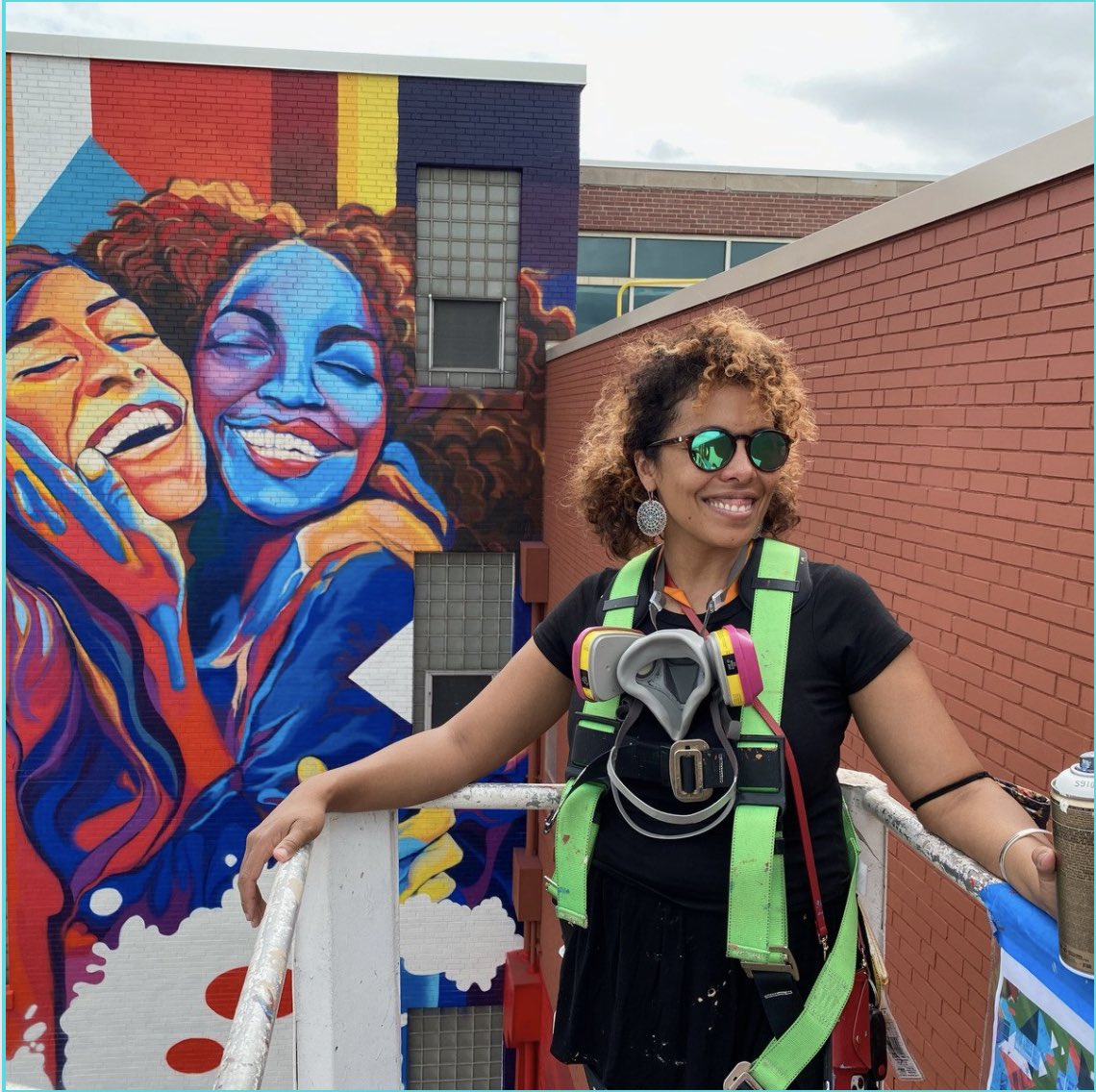 "Connected Through Time" my new mural at @HPHood to celebrate their 175th anniversary. Through the imagery, the mural highlights the company's rich history of innovation, quality, and a connected community. The mural is sponsored by HP Hood LLC 
#hood175years #deliveringgood