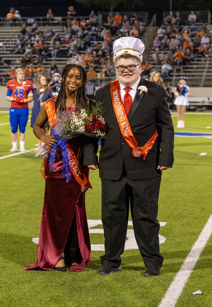 MidloHeritage's tweet photo. Congratulations to our 2021 Homecoming Royalty, Queen Asia Purnell and King Colton Sorenson! #midlojags #misdproud https://t.co/5aIwRYSIXg