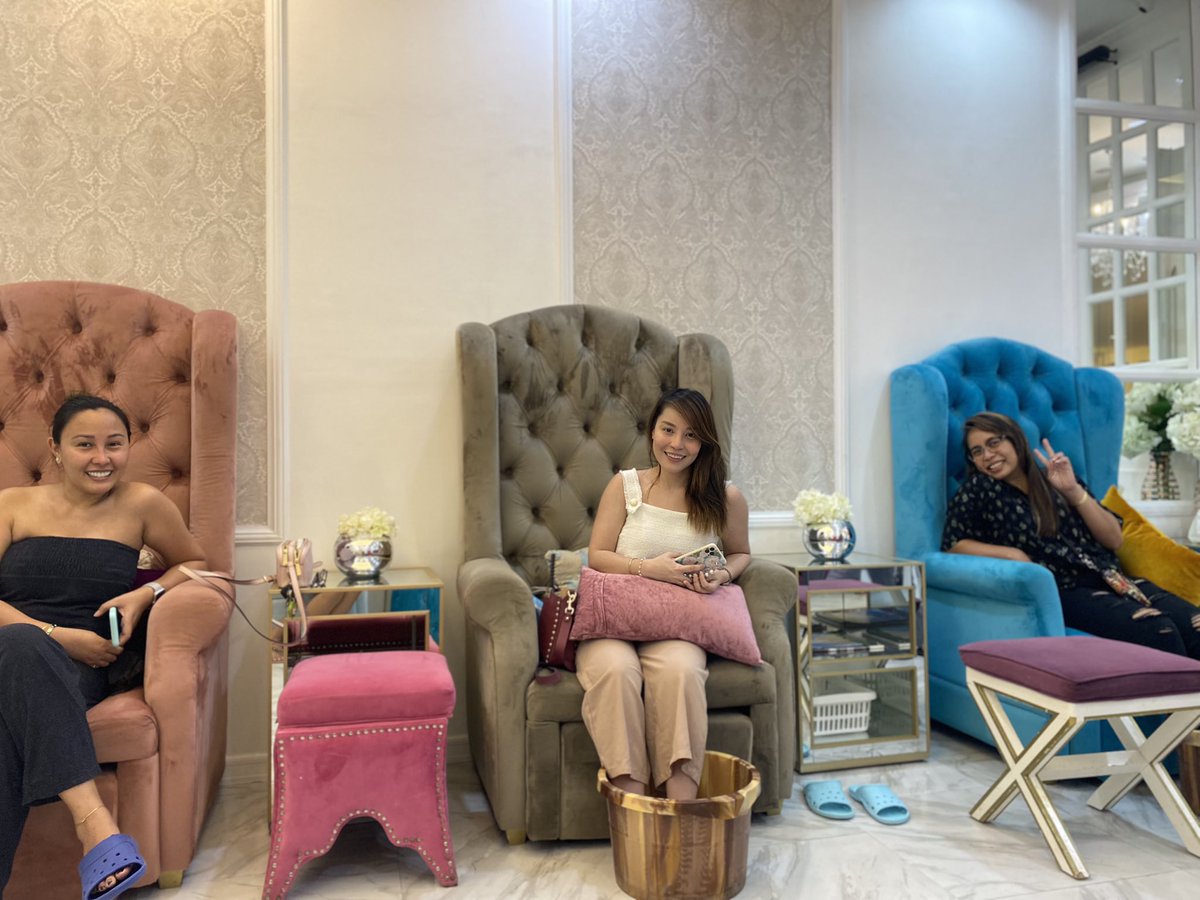 elicadayang's tweet photo. spa date https://t.co/Q3WY2Iknkf