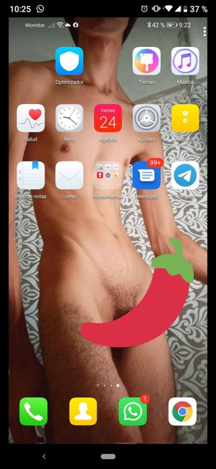 La gente que te pone de fondo de pantalla ?

Igual, compren el pack ?

20 USD:
? 8 pics
? 2 videos
?