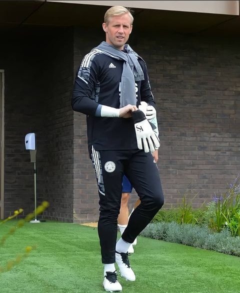 schmeichelista's tweet photo. MATCHDAY! ๐ฆ
HOY JUEGA EL ๐งค
@kschmeichel1
โฝ๏ธ Leicester City vs Burnley
๐ Fecha 6 - Premier League
๐๏ธ King Power Stadium ๐ด๓ ง๓ ข๓ ฅ๓ ฎ๓ ง๓ ฟ
โฐ 11:00 hs ๐ฆ๐ท
๐บ ???
#GoLeicester https://t.co/Dn0e11K6rs
