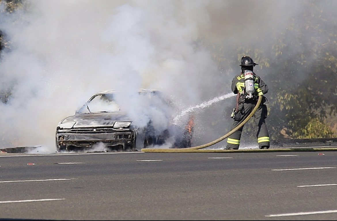 UCDavisFire's tweet image. UC Davis Fire Engine 34 making quick work of a vehicle fire on Interstate 80 today. 

Photo 📸 credit: @NCFB109

#UCDFD #UCDavis
