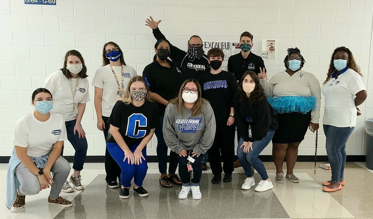 Centennial English Department (@cen10english) on Twitter photo Happy Friday! We are showing our Centennial Spirit!
#GoKnights #uKnighted #Cen10
<a href="/The_CHSKnights/">Centennial High School</a> Happy Friday! We are showing our Centennial Spirit!
#GoKnights #uKnighted #Cen10
<a href="/The_CHSKnights/">Centennial High School</a>