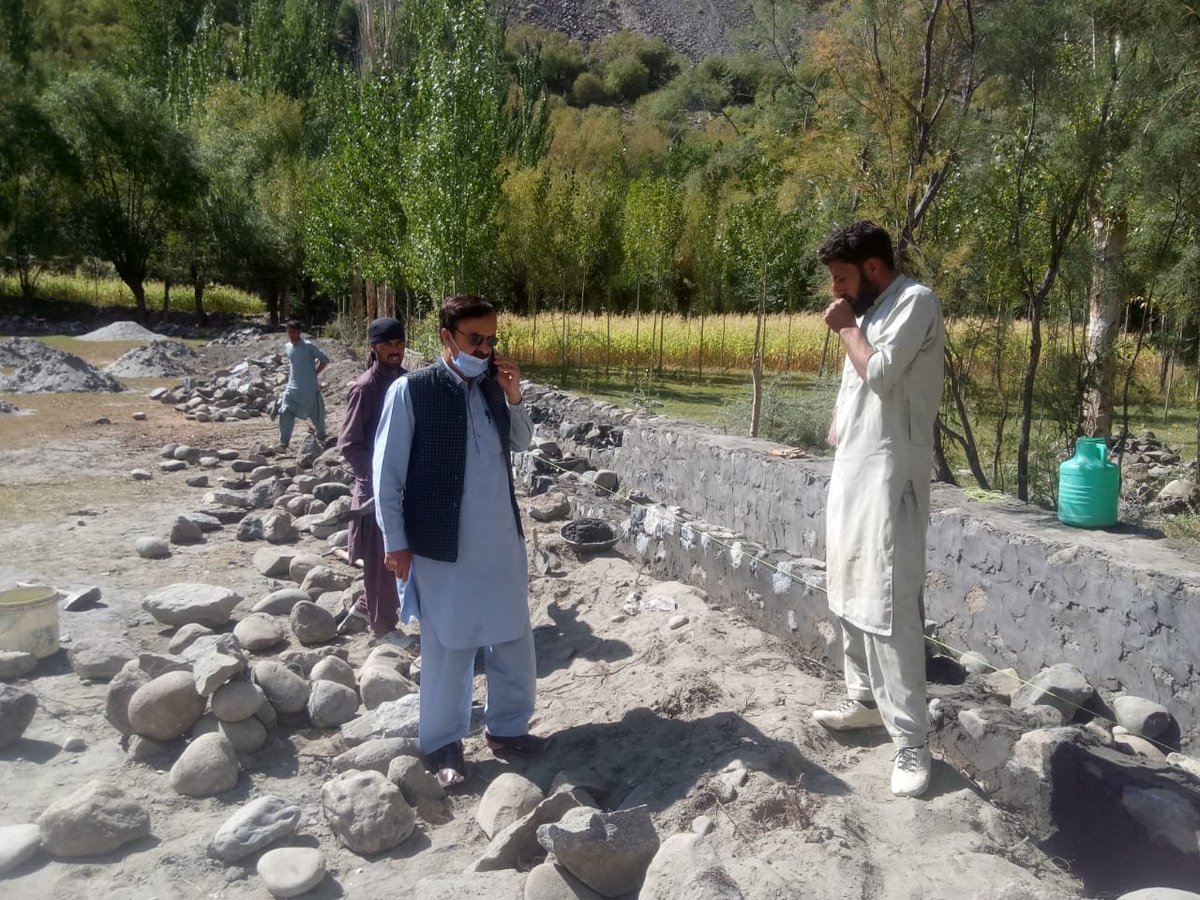 AcGupis's tweet photo. Assistant Commissioner Gupis-Phander Mr.Shabbir Hussain reviewed the work of ongoing development schemes under the supervision of B&amp;R department in Gupis and Phander.He is also checked the quality of work. https://t.co/oW8ipUz5zZ