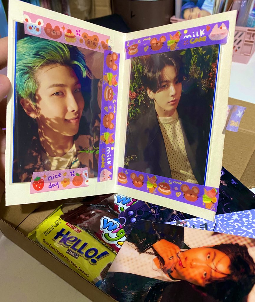 sheilamdv_'s tweet photo. NamKookβs home thank you @taeebibear for the super cute packaging plus food freebies π #venproofs https://t.co/nMDfM1Hr9c