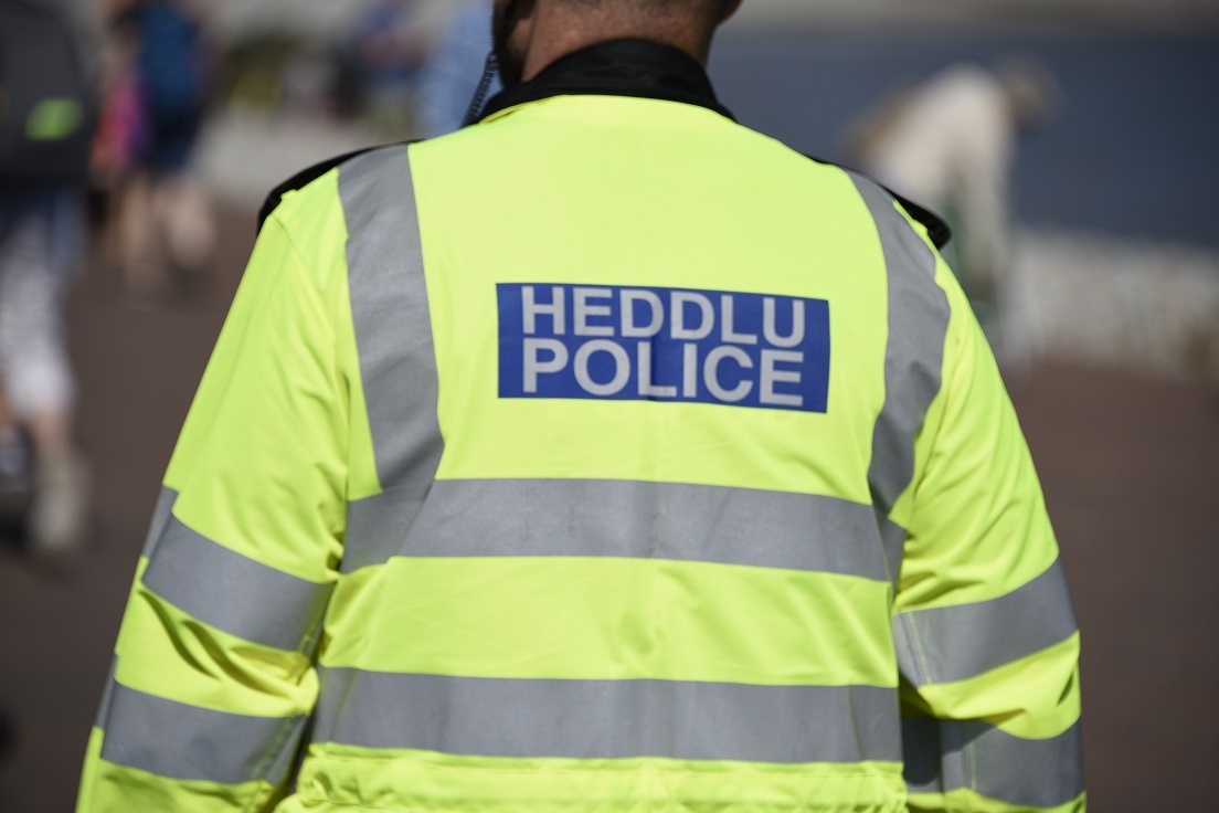 North Wales Police tweet media