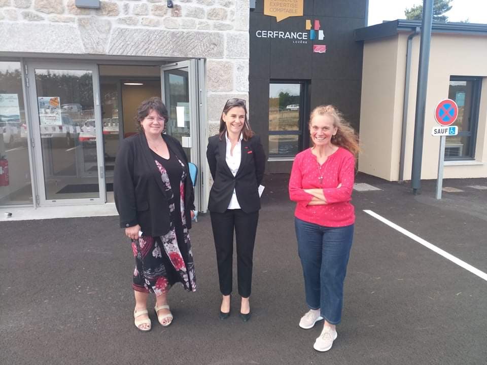 V. Hatsch <a href="/Prefet_48/">Préfet de la Lozère</a> visite les nouveaux locaux de la Chambre d'agriculture à ST Chély :
✅Lieu central &amp; moderne
✅Proximité renforcée
✅Accès aux démarches facilitées
✅Guichet unique pour les agriculteurs, services de la chambre, MSA, forêt privée, d’OCCTAV/relance CERFRANCE