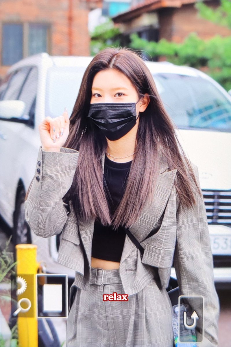 210925 김립너무예뻐어캄🥲!!!!!!
#이달의소녀 #김립 #LOONA #KIMLIP