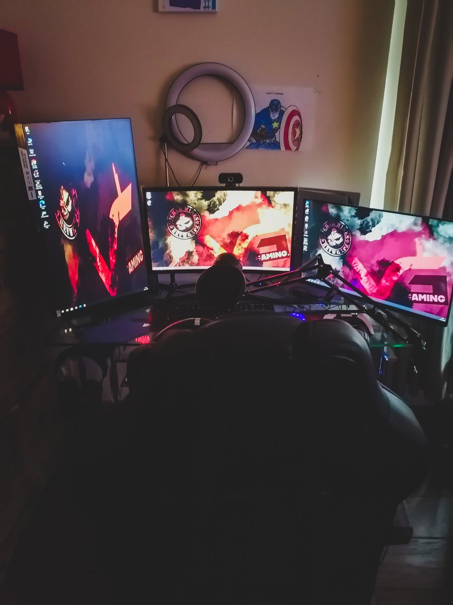 Vapour_0fficial's tweet image. Good Morning Twitter fam hope yous are all having a great day 
Who's putting out so cracking content today 🤔 
Also let's see those battel stations
@StreamersRT1 @TheStreamClub

#streamsetup #Vapehead #memories #shallwereturn