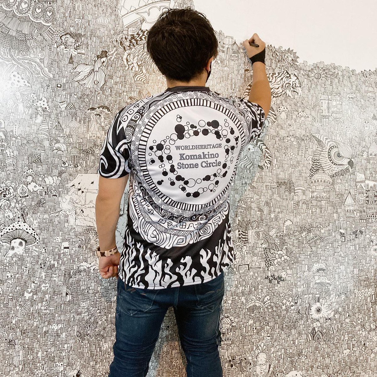 komakinosite's tweet photo. 世界遺産登録記念！！【小牧野遺跡】×【ＧＯＭＡ】コラボTシャツ完成！！
青森県出身で、国内外で評価されているアーティスト【ＧＯＭＡ】と【小牧野遺跡】のコラボが実現！！
https://t.co/ZitPOgKIN6
＃小牧野遺跡　＃GOMA　＃GOMALABO　＃世界遺産 https://t.co/iQDt3k6H9u