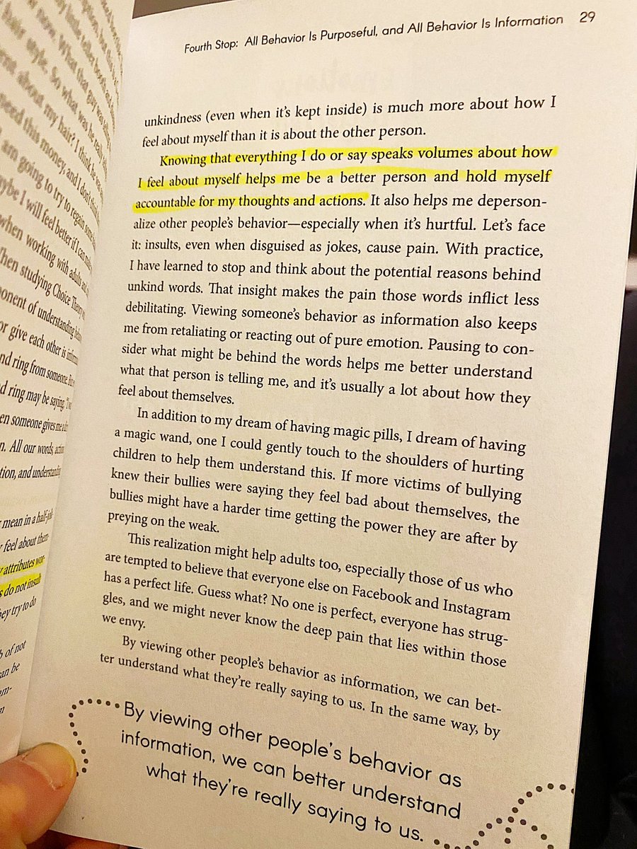 PrincipalRJones's tweet photo. Understanding that growth happens outside your comfort zone is such a powerful concept! I thoroughly enjoyed walking alongside @AllysonApsey on the #Path2Serendipity and can’t wait to collaborate more at the upcoming #AKPrincipals Conference! @gcouros @dbc_inc @AASSP_AK #AKPOY https://t.co/S8CCSsk5wr