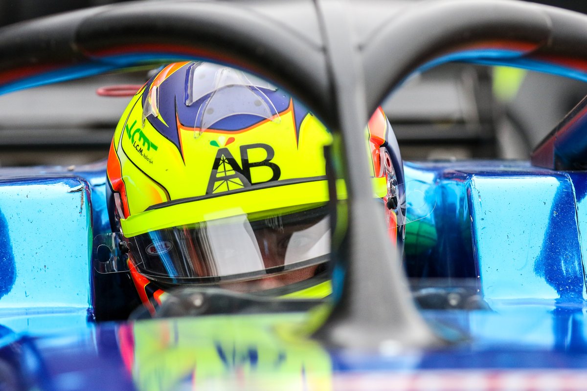 MrRed77_'s tweet photo. Provisional timetable

9:00 Qualifying 1
📺 Youtube: https://t.co/GvqBIAyrx8
💻 Facebook: https://t.co/wi2aZ692NX
📊 Live timing: https://t.co/iaJreDtIeg https://t.co/KEuoRxdu7H