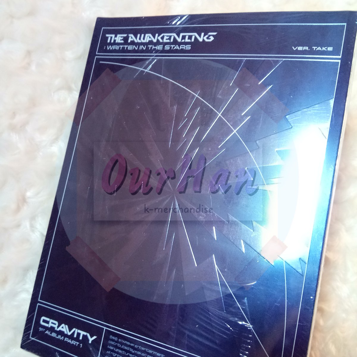 ourhanshop's tweet photo. ‼��HELP RT‼️

READY STOCK CRAVITY ALBUM SEALED PART.1 THE AWAKENING

Pre-order Benefit ✔️
No poster ❌

🛍 Available on shopee ID, MY, SG, PH, TH, VN @/ourhan.shop

Tags : wts sell cravity album kpop overseas jual beli 크래비티 앨범 가스 페달

https://t.co/0qyDEy8UEK https://t.co/aNDYrfrXCI