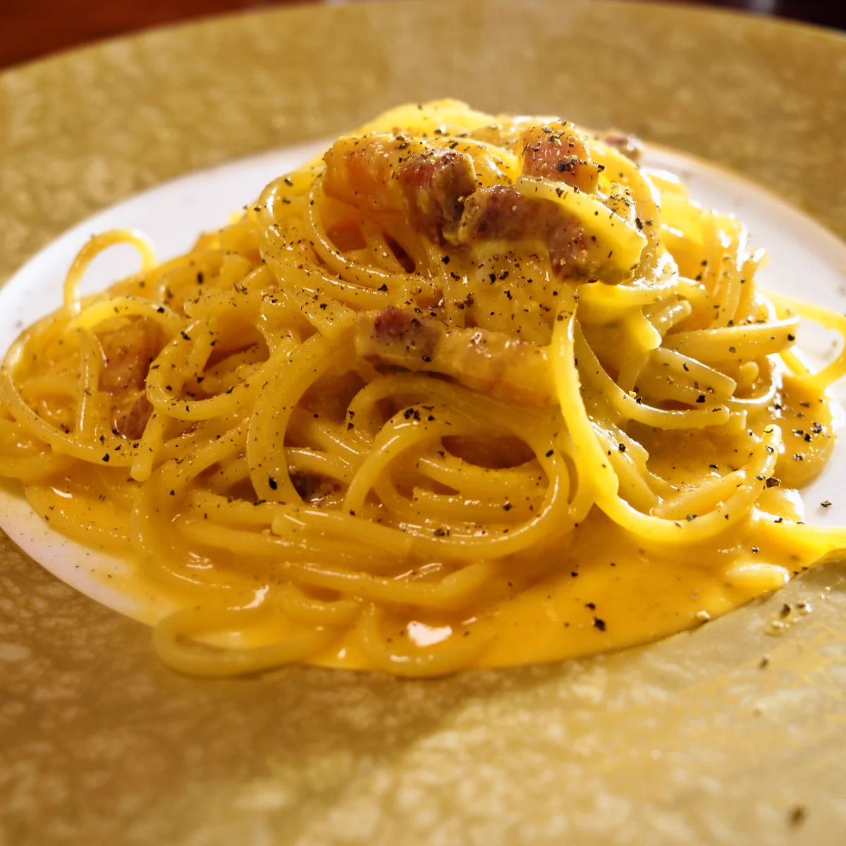 トロっと濃厚な味わい！レシピ修正を繰り返しているカルボナーラの最新版がこちら！