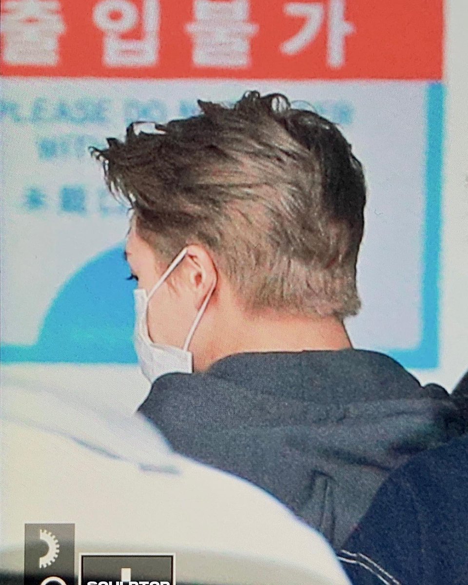mlthrtee_'s tweet photo. LEE JENO UNDERCUT??!! YAALLAH ASTAGHAFIRULLAH KUATKAN HAMBA😭😭
#JENO #LEEJENO #JENOUNDERCUT https://t.co/hyWGWOPZSn