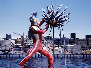 @soltilege ウルトラマンマックスの猫怪獣みたいだニャ🐱 