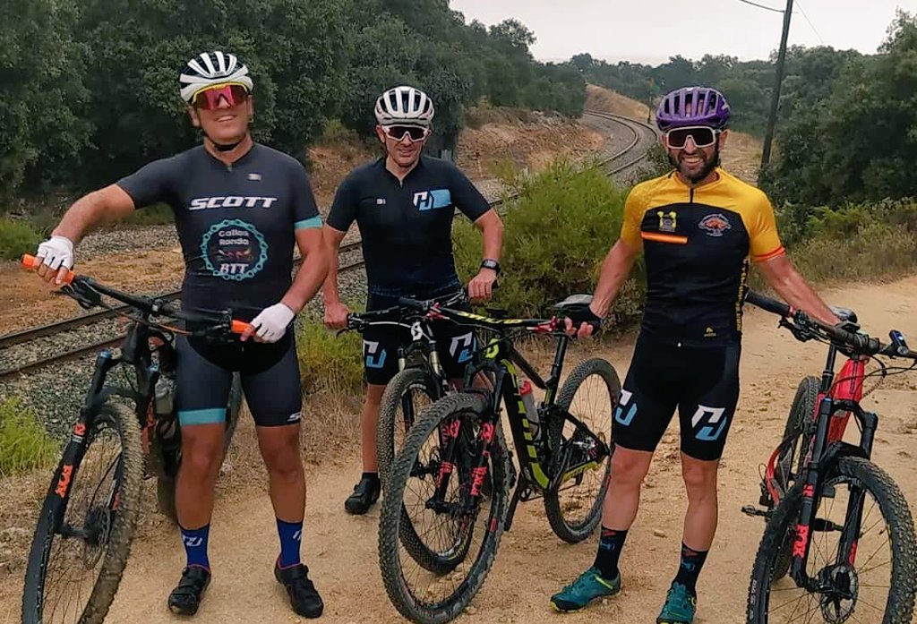Buen recibimiento de las primeras aguas del otoño..(serranía de Ronda)