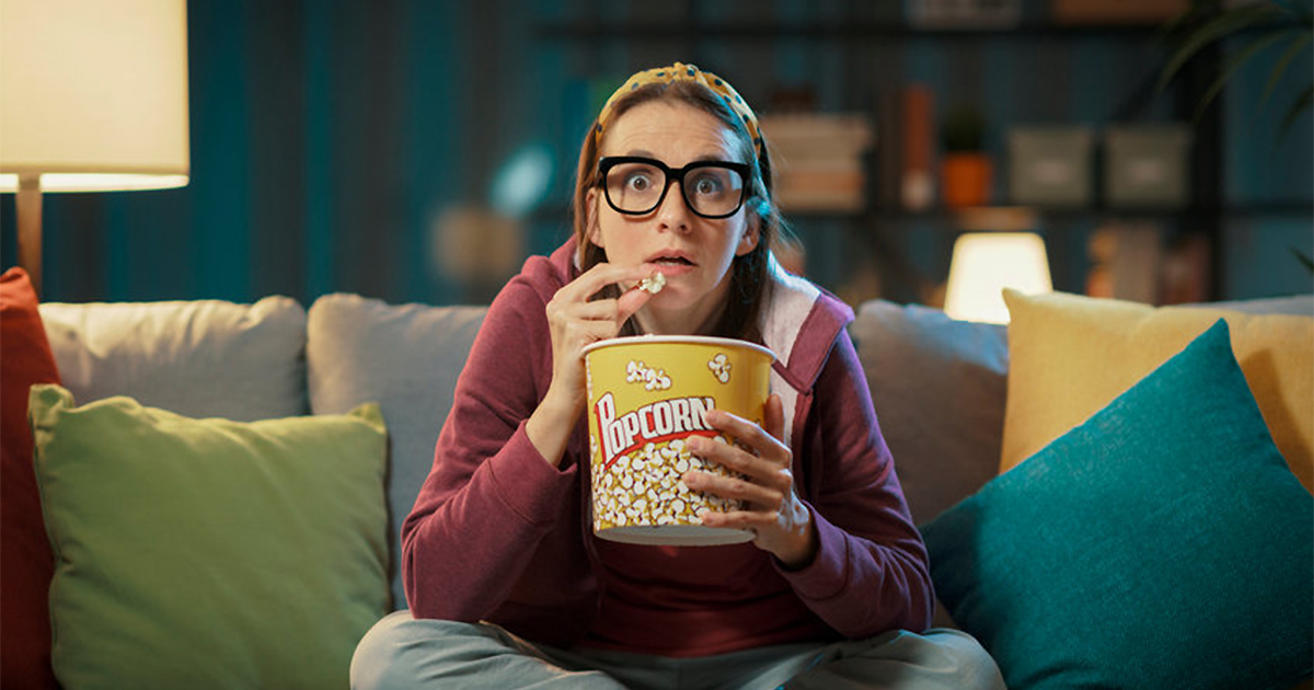 fritz_com_ch's tweet photo. Heute ist #BingeDay! Und das im Bild ist der Moment, wo du dich auf ein #Filmmarathon freust, aber... kein #Internet! 😱 - Unsere Tipps und Tricks für den perfekten #Streaminggenuss findest du hier: https://t.co/5IJnWWwT4v https://t.co/1OpudsOWgY