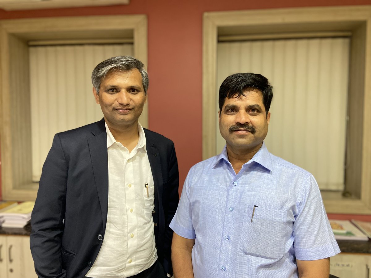 AgrowonCEO's tweet photo. It is always wonderful to interact with the people in the Agriculture Industry. I Had a meeting with Mr. Dilip Zende - Director of Agriculture - Inputs &amp; Quality Control, State Government of Maharashtra. 
#Agrowon #AgrowonDigital #AgrowonForFarmers #AgricultureDevelopment https://t.co/7t9lFHOxSy