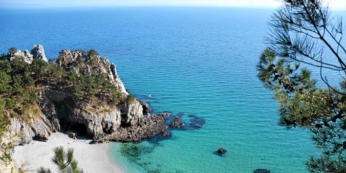 007_blaco's tweet photo. La plage de l'île Vierge, la plus sauvage de la presqu’île de Crozon ; l'une des plus sublimes en France... le paradis sur terre...😘 #reves #samedi #matin 
#Bretagne #mer #MagnifiqueBretagne #crozon #Vacances #bleuvert #regard #weekend #soleil https://t.co/6KbEX6jxCT