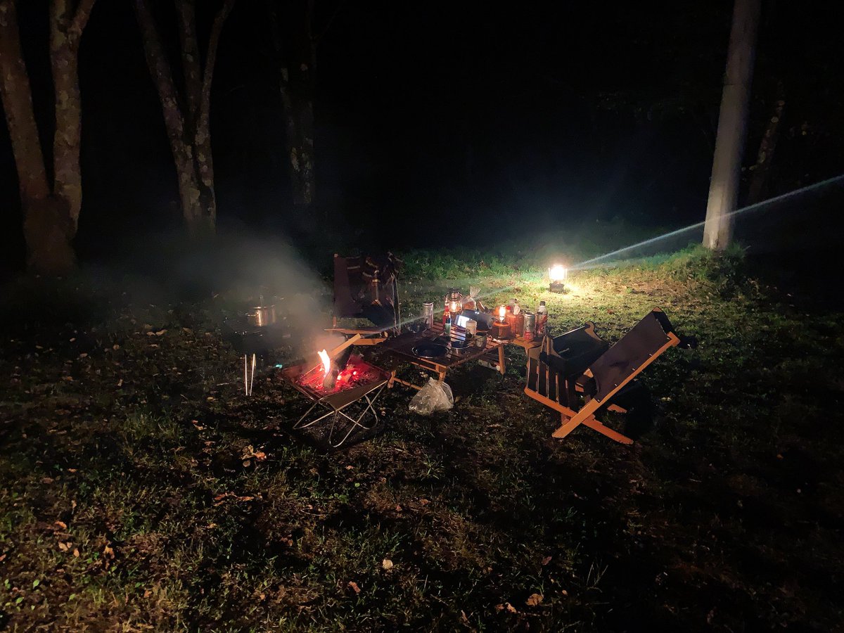 kobav230's tweet photo. ディナーも外で🍽
9月15-16日のキャンプ
戸隠キャンプ場⑨
#アウトドア #outdoor
#キャンプ #高原キャンプ
#blueridgechairworks
#スノーピーク #snowpeak
#焚火台 #焚火台l
#blog季節を感じに2021
#戸隠キャンプ場 https://t.co/XB8DlrYqxo