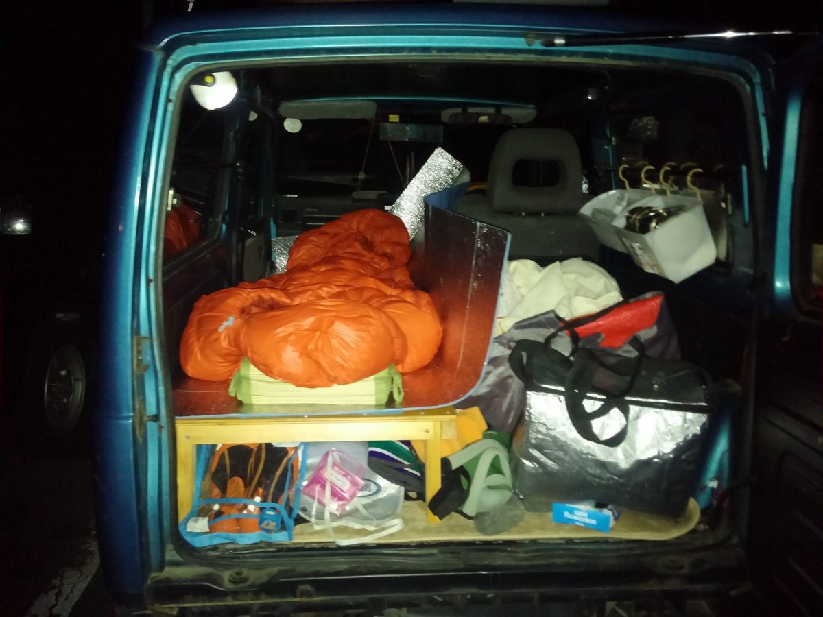 女の自作車中泊車diy エブリイの快適化改造 コンセプトはシンプル 車中泊女子はこれで長旅もok 車中泊 キャンプ応援サイト