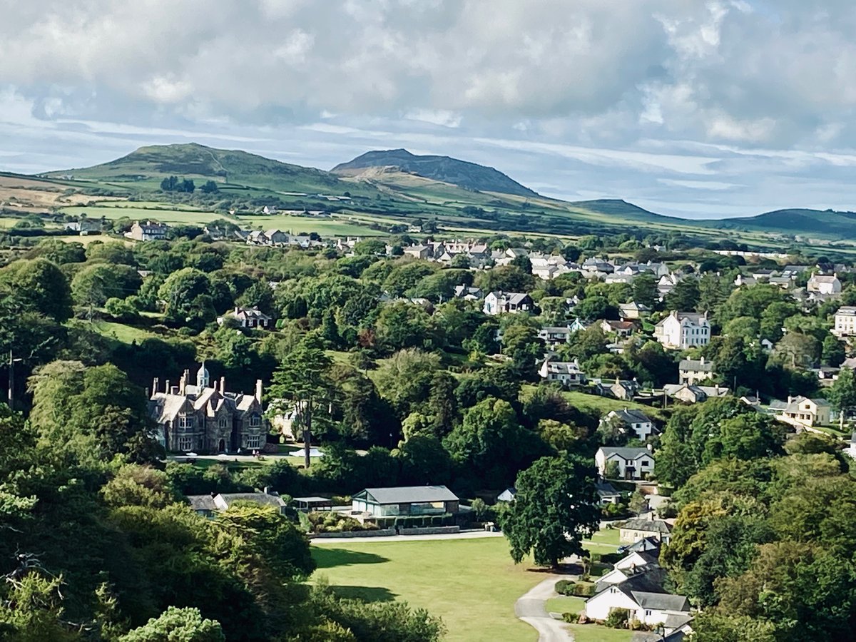DemetChristina's tweet photo. Gorgeous views #llanbedrog headland https://t.co/nAL9xc0yyO