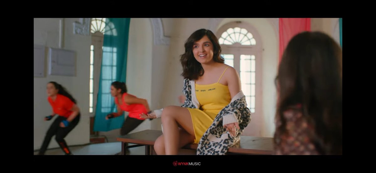 1jsrecord's tweet photo. Awww😍😍
She looks sooo cute in it and her experiences OMG😱
Such an amazing song it is
Loved it❤️❤️
I have no words for it
@ShirleySetia https://t.co/GEIrEPG4py
I m literally crying after listening to this song. I don't know why but I m so happy. After so long
 @gurnazarchattha https://t.co/6bM1SkaHMn