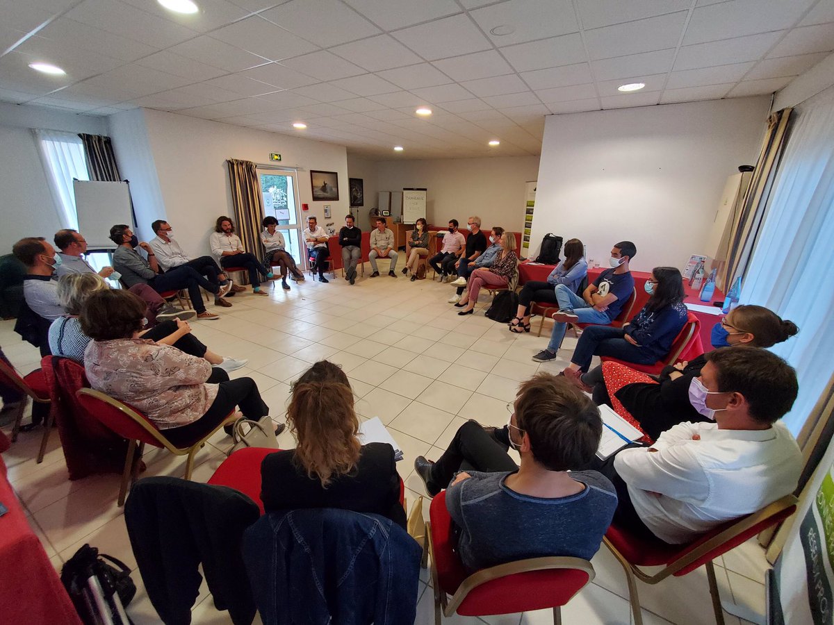 NOVABUILD_'s tweet photo. Merci @SylvainGrisot d’être venu poser les enjeux de la construction de la ville en prélude au Séminaire du Conseil d’administration de NOVABUILD.
#sobriété #intensification #densification #foncier #circulaire #réemploi #régénérer
https://t.co/x7oJUij1Bd https://t.co/3VzLO9SynE