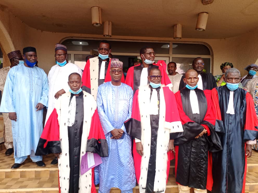 halciaNiger's tweet photo. PRESTATION DE SERMENT A LA COUR DE CASSATION DU NOUVEAU PRESIDENT LE MAGISTRAT BASSHIR MAI MOUSSA
https://t.co/MkNthfvdgk https://t.co/mMjSzN704q