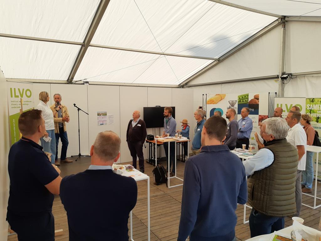 Kristofbb (@kristofbb2) on Twitter photo Sterke interesse in eiwitgewassen op conversation starter event. Zowel van afnemers als van landbouwers die aan de slag willen of al bezig zijn en willen uitbreiden. <a href="/InnoSteunpunt/">Boerenbond innoveert</a> Sterke interesse in eiwitgewassen op conversation starter event. Zowel van afnemers als van landbouwers die aan de slag willen of al bezig zijn en willen uitbreiden. <a href="/InnoSteunpunt/">Boerenbond innoveert</a>