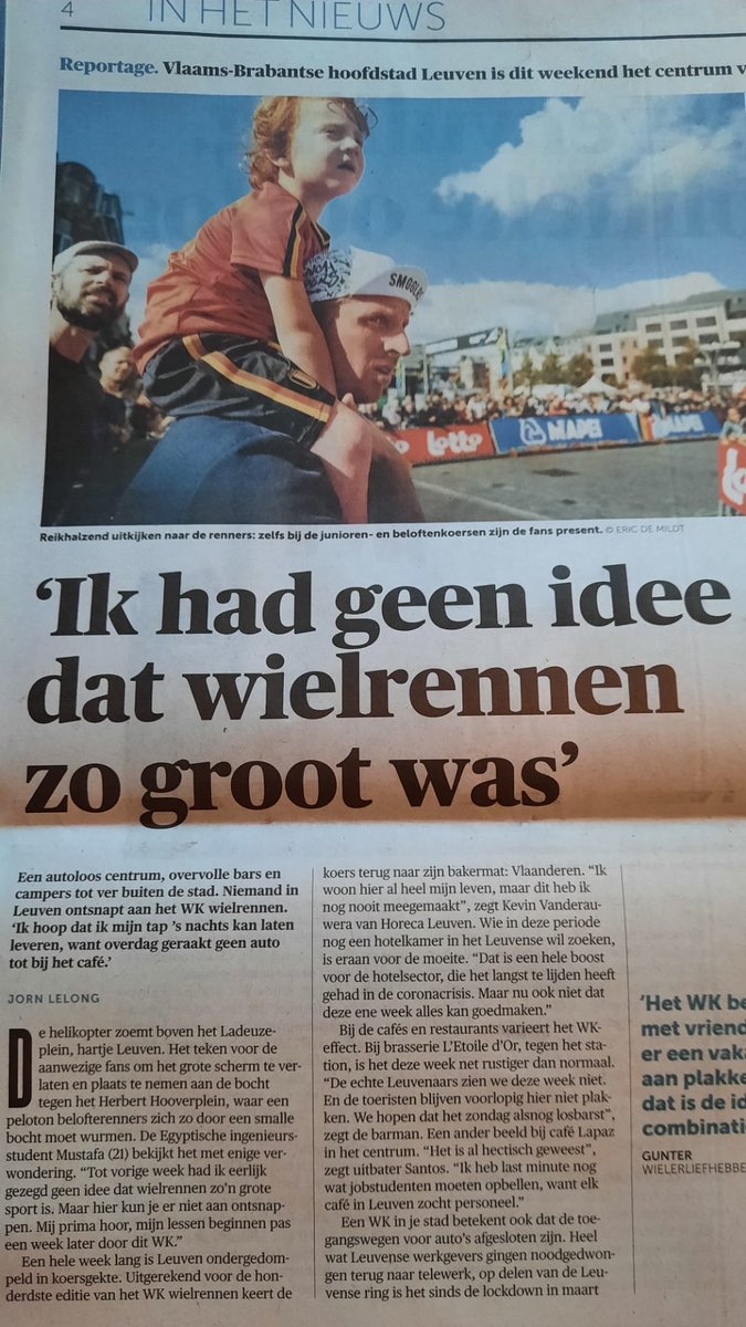 Collega Bas Adriaensen krijgt meer persaandacht als wielersupporter dan als scenarist. 😂
Daarmee is alles gezegd <a href="/Scenaristengild/">Scenaristengilde</a> 

Bas is de man met baard, witte pet, en zonder kind in de nek. Ik moest ook zeggen dat de quotes niet van hem zijn!!!