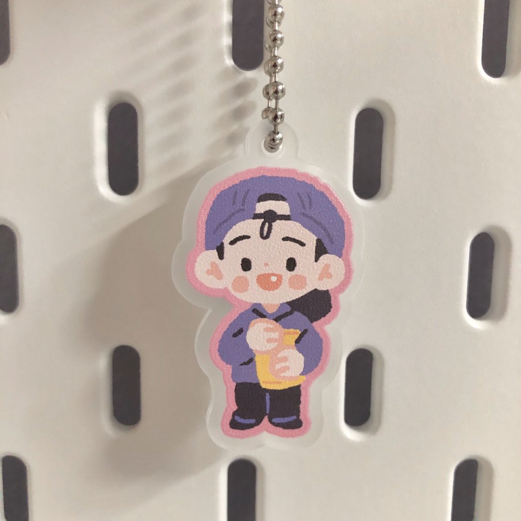 bbabysaturn's tweet photo. ˗ˏˋ giveaway ♡̷ 

พวงกุญแจเบบี๋น้องอินจุน 2 ชิ้น

🙌สุ่มจากรีทวิต🙌

📮ส่งฟรี

#RENJUN 🧸 https://t.co/DTptRG6I4q