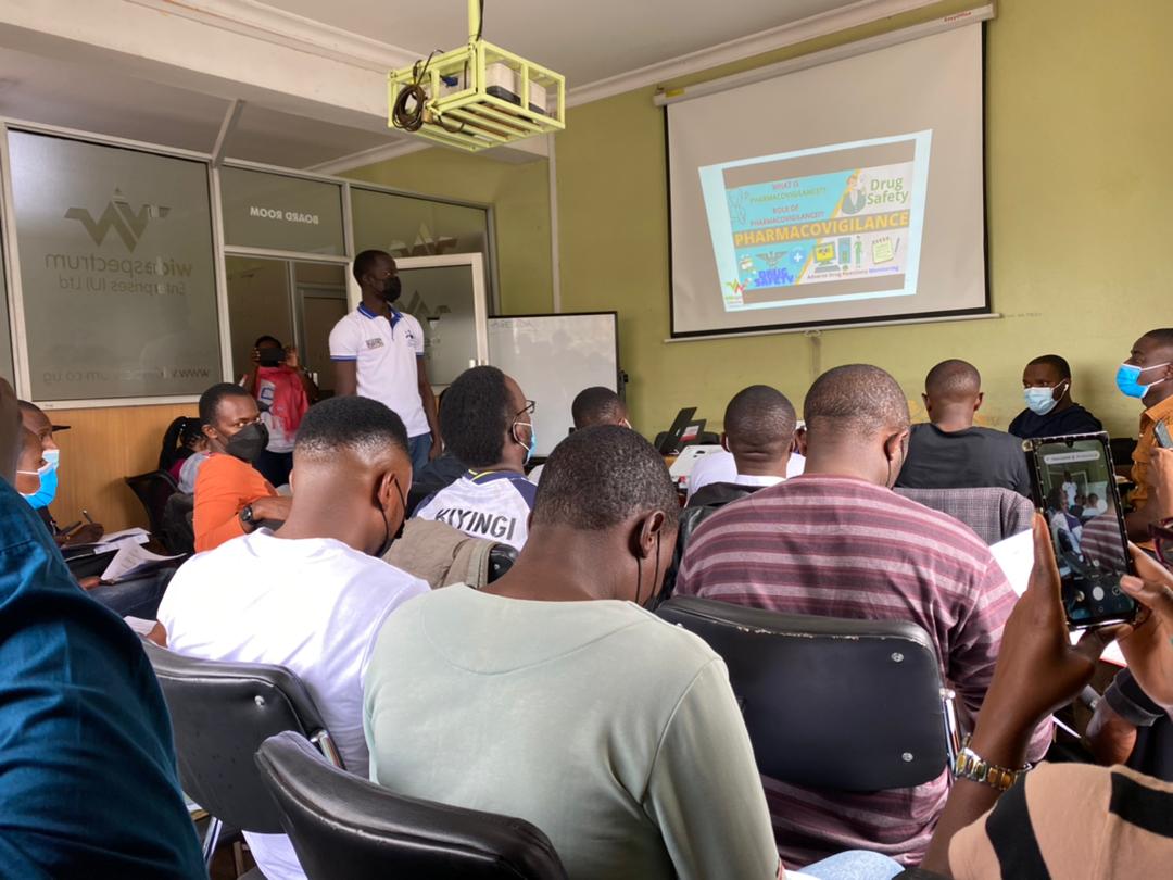 BWanenge's tweet image. On this day of world Pharmacist day it's very important that we had a medicine safety training (pharmacovigilance) at widespectrum, which is a very vital aspect in medicine use.@UNDAuthority @PharmacistsUg @MinofHealthUG