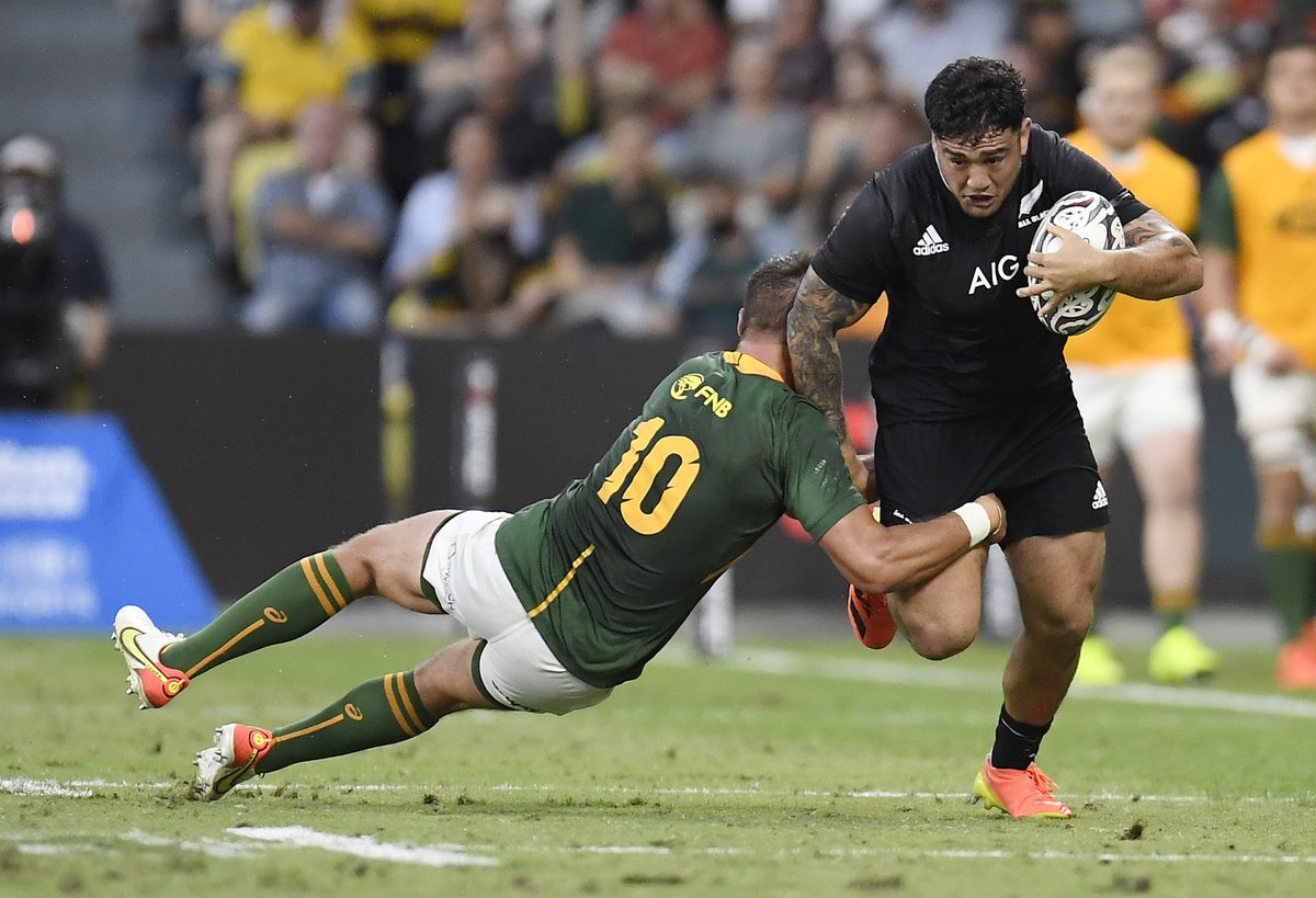 WorldRugby's tweet photo. Epic 💥

#NZLvRSA100 https://t.co/vOez8xAbBP
