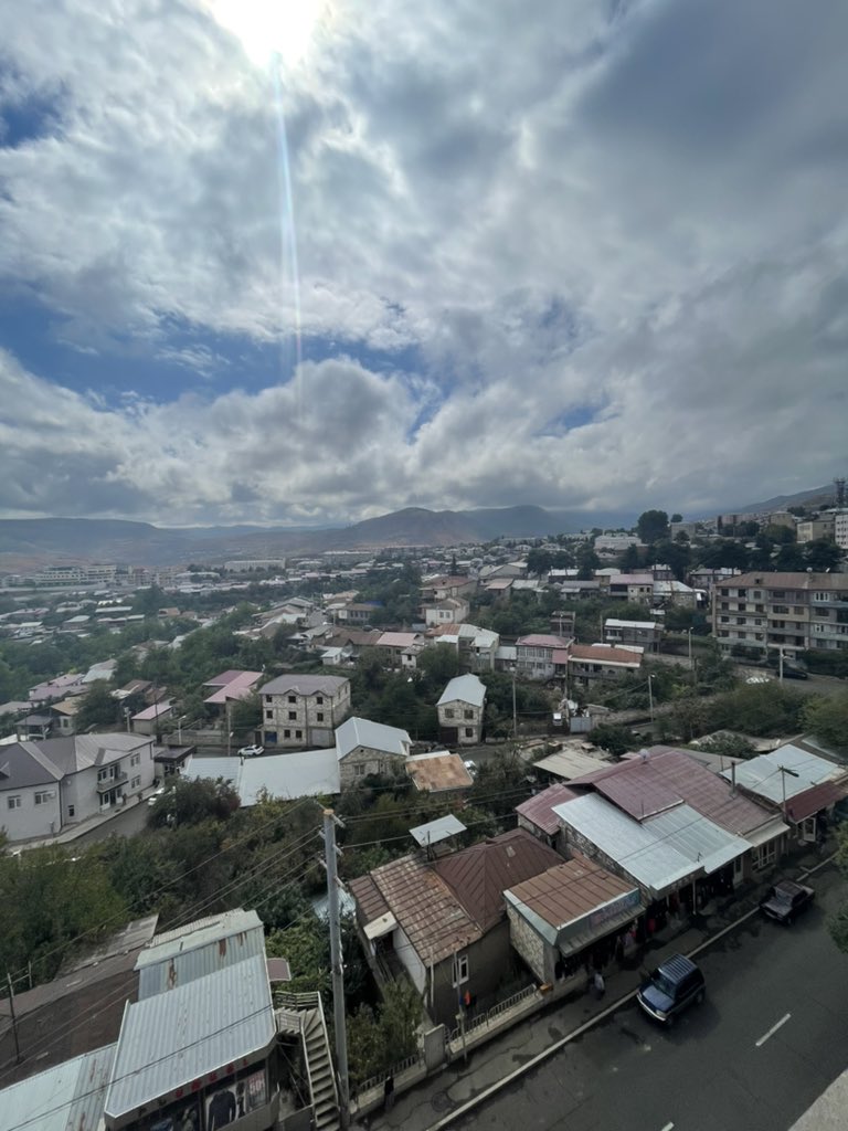 Stepanakert with Shushi centered in the background ⛰