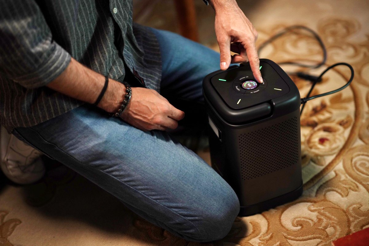 Just what you need for those outdoor adventures! Fremo X700 offers you
3000+ Charge Cycles, it's detachable and has smart display!
 
Support this project here: bit.ly/3tWNgxR 

#crowdfindly #crowdfunding #kickstarter #indiegogo #kickstartercampaign