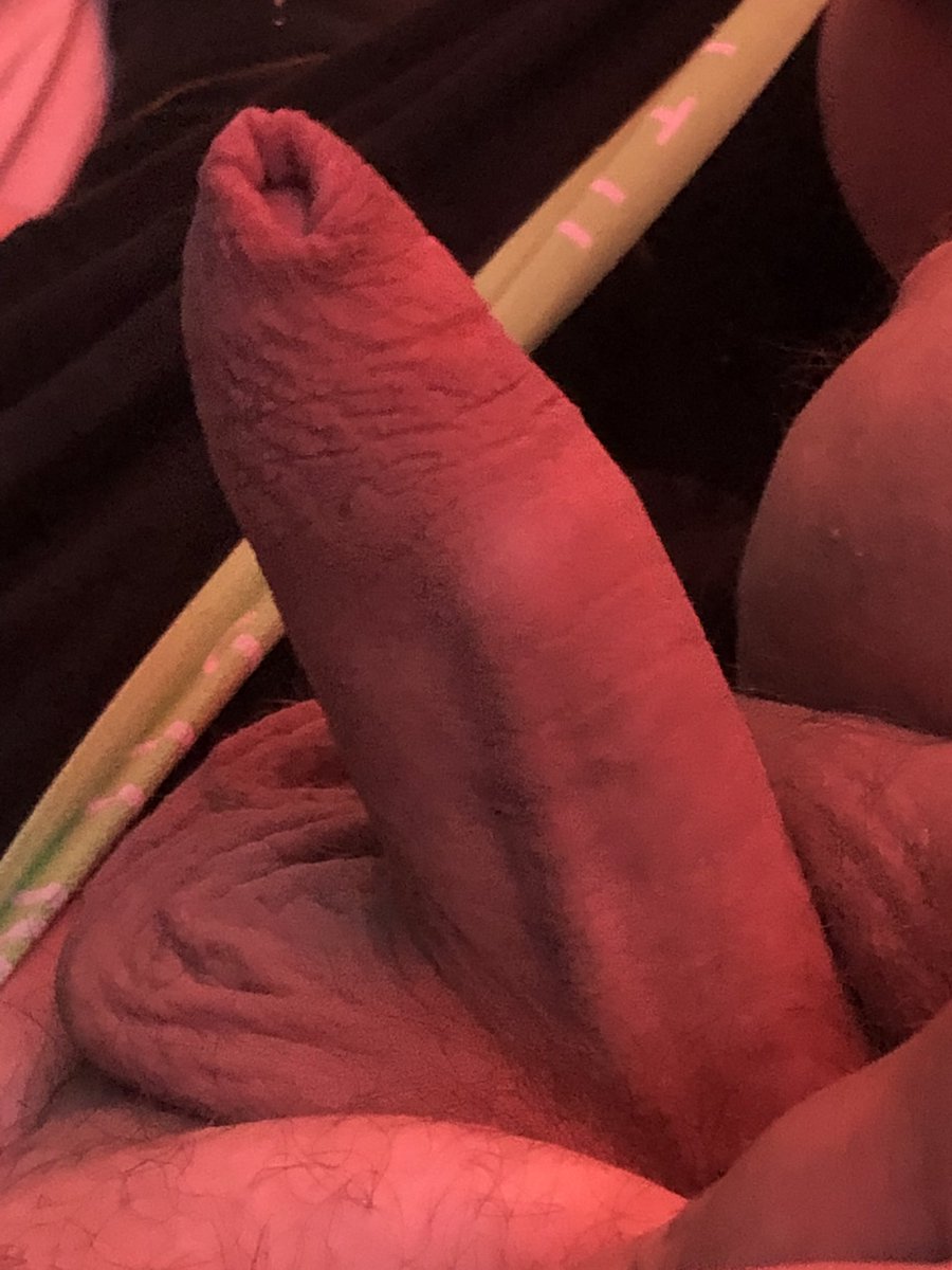 BiSouthampton's tweet photo. Who’s up for something in #Southampton tonight? #gay #gayuk #gaysouthampton #gayuncut https://t.co/sUb84qbvN6