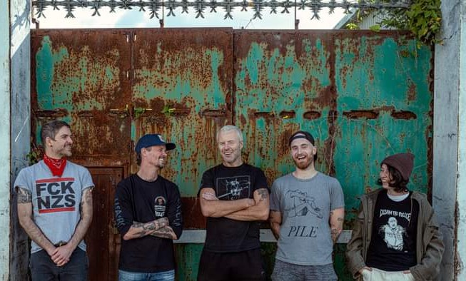 Our first show in 18 months tonight! Plymouth Junction, with <a href="/OkayByeBand/">Okay, Bye</a>, The Bus Station Loonies and Heavy Heavy Hands. Album launch party a-gogo! 

Tickets here: eventbrite.co.uk/e/crazy-arm-al…