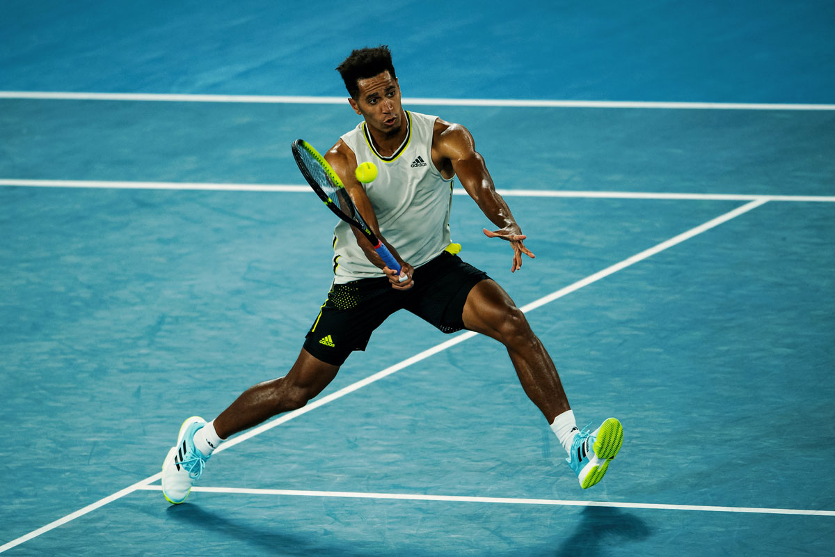 dunloptennis's tweet photo. Make every shot count.
Our SX series with Spin boost technology is designed to help you play at pace with more spin, power and control, for true consistency.
Welcome to Spin Redefined.
#SpinRedefined https://t.co/OBRMCoSfQI