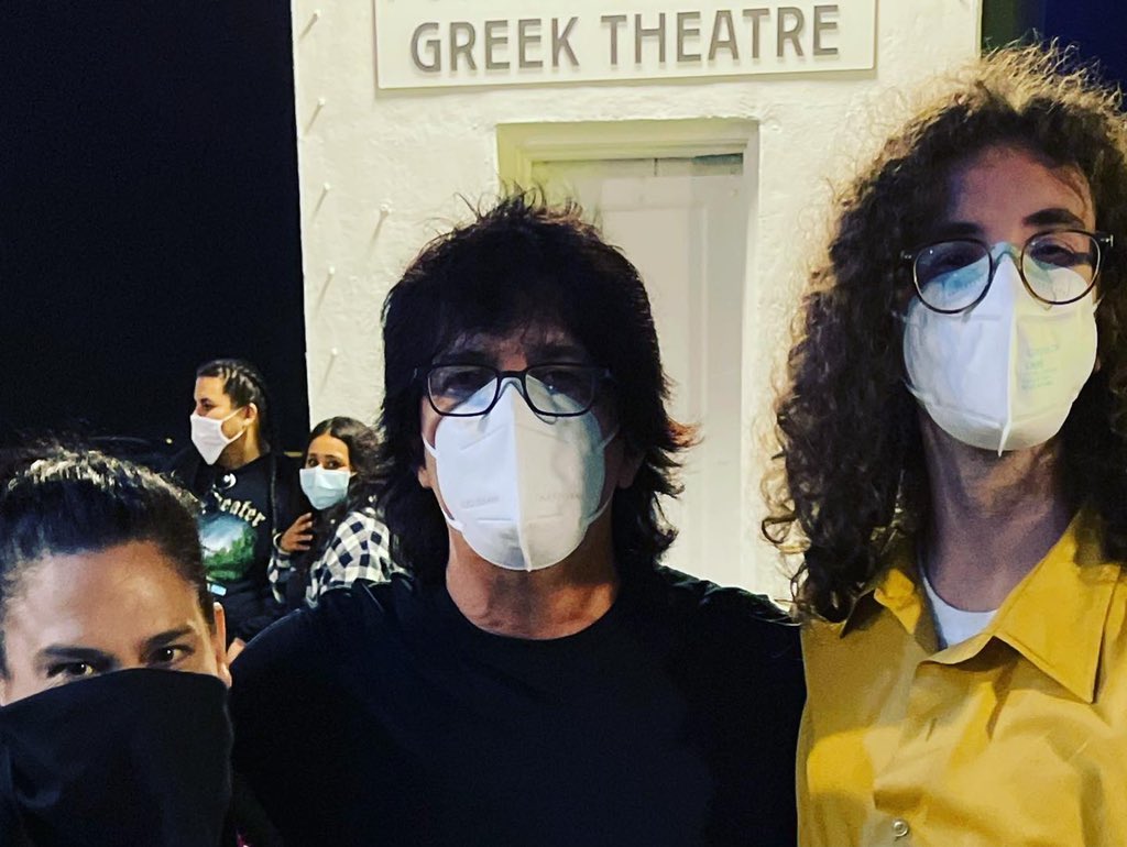 mikejskill's tweet photo. A little mask modeling selfies at the Greek Theater with @mickjpg @GinaJuliano #besafe #wearyoumask https://t.co/dwGqT3D71X