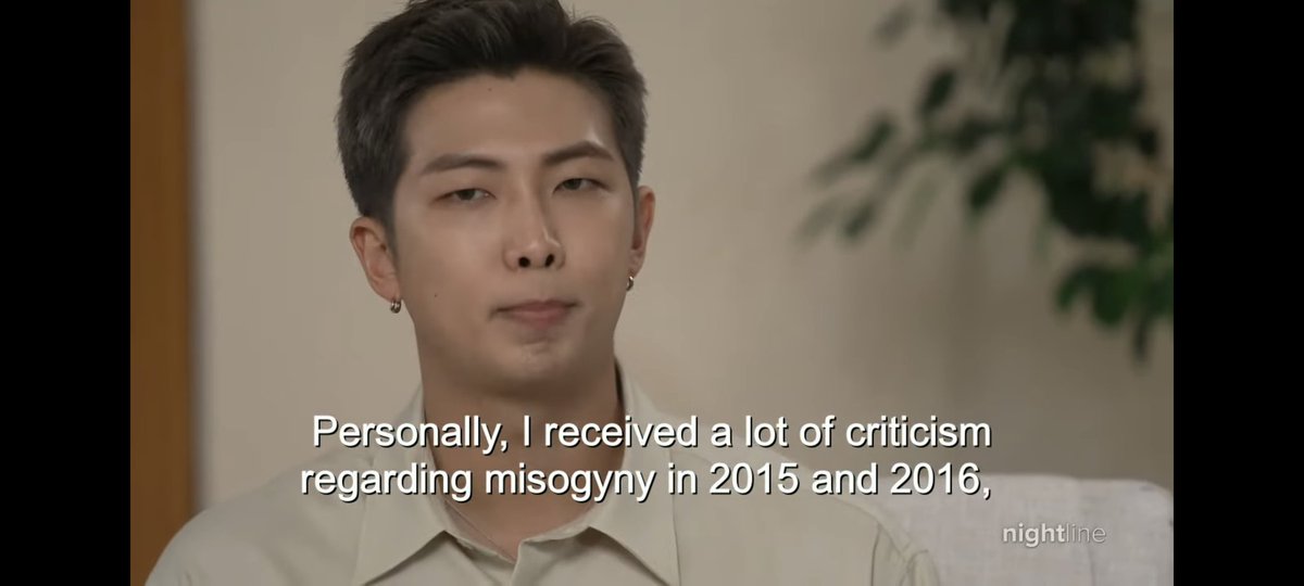 forever_Spring7's tweet photo. "Je veux faire de mon mieux pour m'intéresser au sujet, apprendre et m'améliorer, c'est mon point de vue aujourd'hui."
🔗https://t.co/NmpqAzn3CM
#namjoon #BTSonGMA #BTS https://t.co/TkjhBXRszc