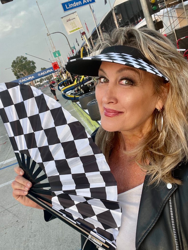 TheWendyBurch's tweet photo. What can I say, except I am a ‘fan’ of racing! #LongBeachGP #FANdaddies #RaceGirl #WendyBurch #WakeUpWithWendy #KTLAweekendAM https://t.co/kV0Q9Hsw3L