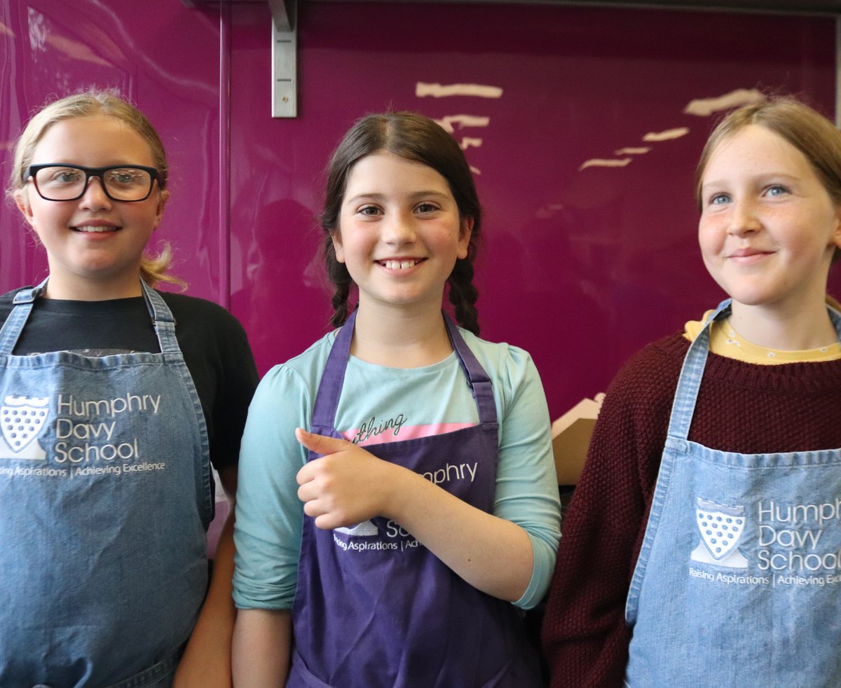 Today, we welcomed Year 6 pupils to HDS for some 'Super Saturday' fun! 
We've had a brilliant day and we hope you enjoyed it too! 
Click here to see more photos! bit.ly/2Wcwyhv

We look  forward to seeing you again at our Open Day and Evening on Thursday 7th October.